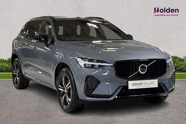 Used Volvo XC60 R-Design 194 HP (142 kW) 2022 SUV
