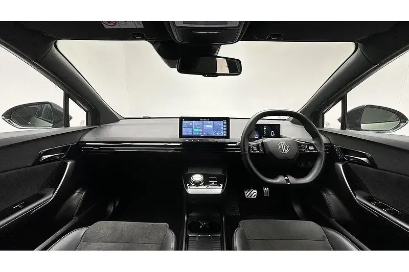 Usado MG MG4 EV 319 kW (435 CV) 2024 Verde Utilitario