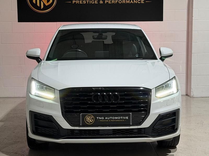 Used Audi Q2 S-Line 116 HP (85 kW) 2018 White SUV