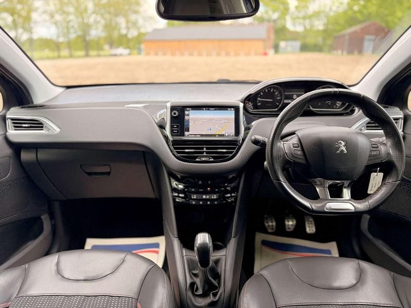 Used Peugeot 208 GT-line 110 HP (80 kW) 2016 Blue Hatchback