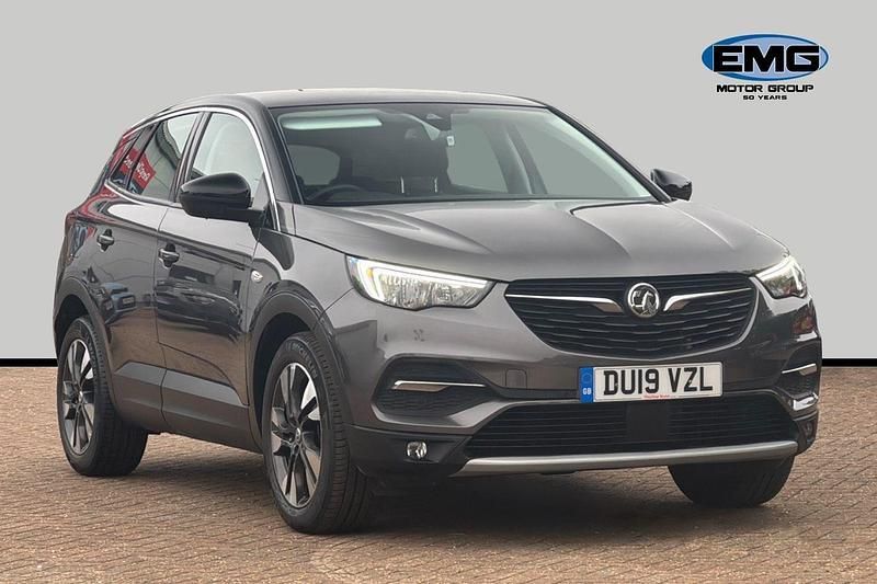 Grey Used 2019 Vauxhall Grandland X Sport SUV | £10,245 (Fair price) - Image 1/3