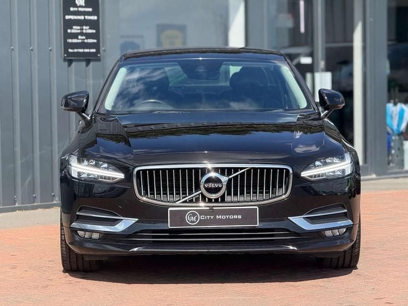 Used Volvo S90 Inscription 235 HP (172 kW) 2017 Black Sedan
