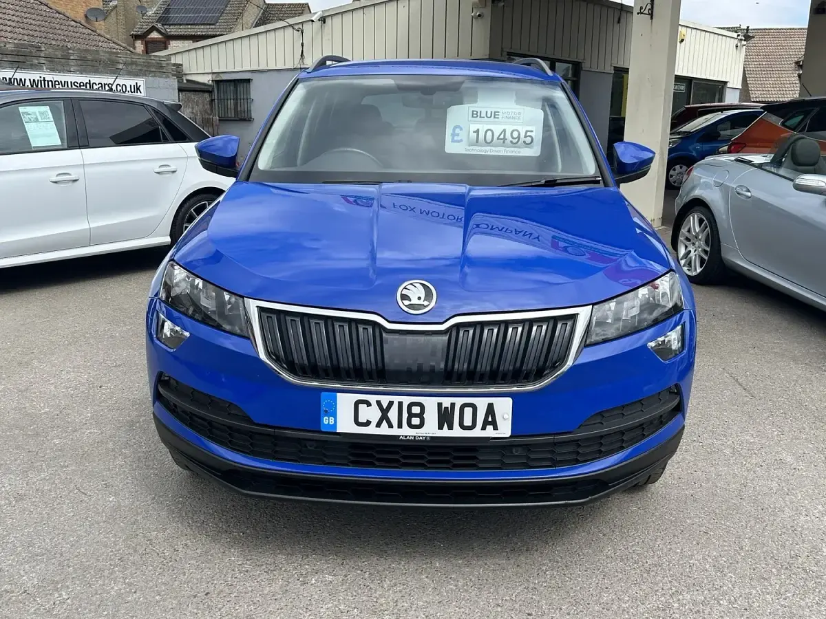 Used Skoda Karoq SE Technology 116 HP (85 kW) 2018 Blue SUV