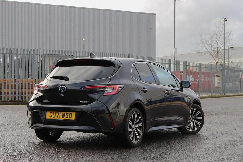 Used Toyota Corolla Design 2021 Black Hatchback