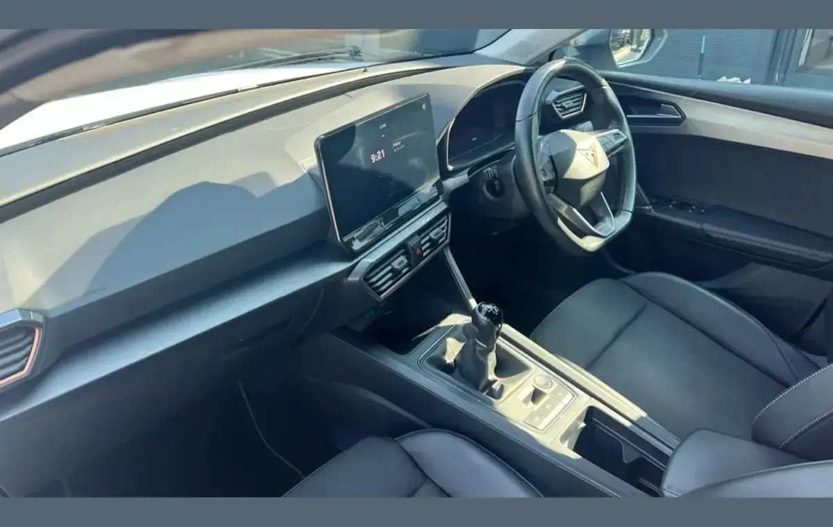 Usado Cupra Leon 150 CV (110 kW) 2024 Blanco Familiar