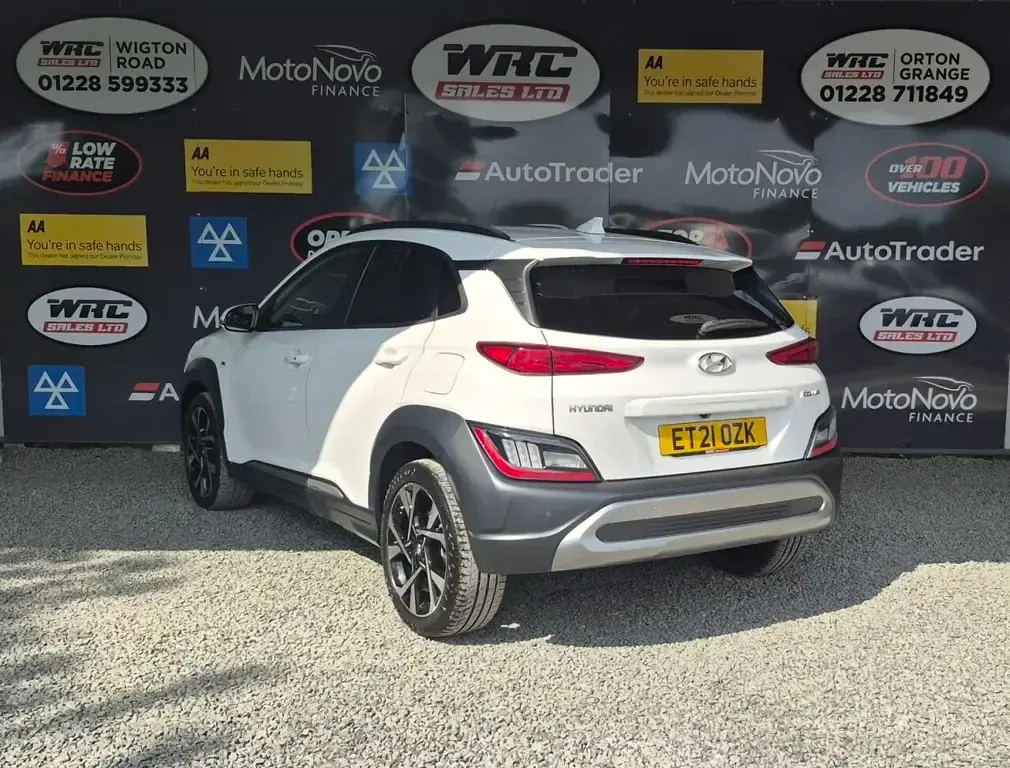 Used Hyundai Kona Premium 120 HP (88 kW) 2021 White SUV