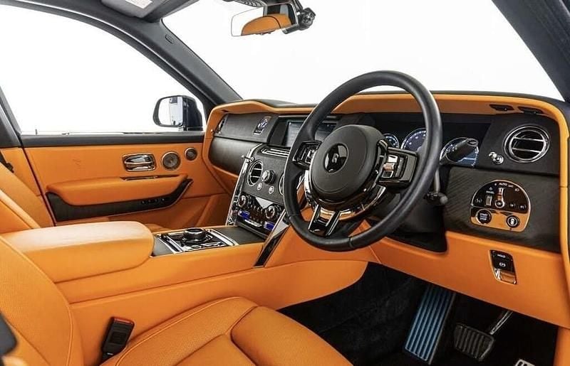 Used Rolls Royce Cullinan 571 HP (419 kW) 2020 Blue SUV