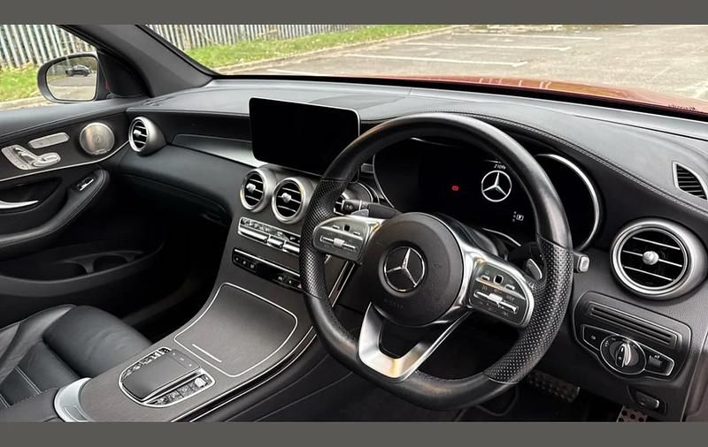 Used Mercedes GLC300e AMG line 254 HP (186 kW) 2021 Red Coupe