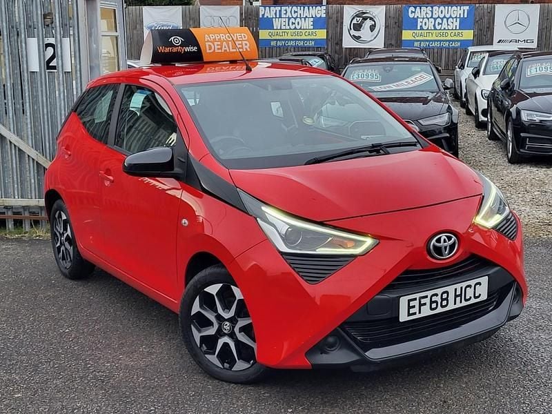 Used Toyota Aygo X-play 2019 Red Hatchback