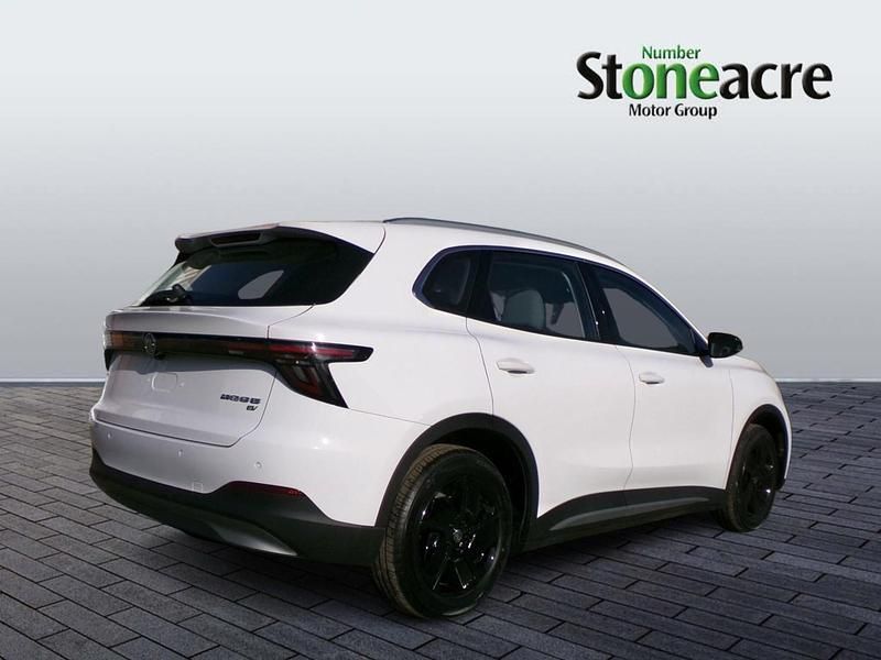 Nouă MG MG5 EV SE 169 kW (231 CP) 2025 Alb Break