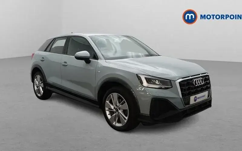 Used Audi Q2 S-Line 110 HP (80 kW) 2024 SUV