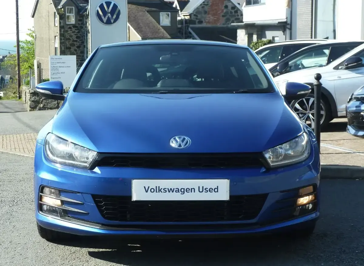 Used VW Scirocco GT 180 HP (132 kW) 2015 Blue Coupe