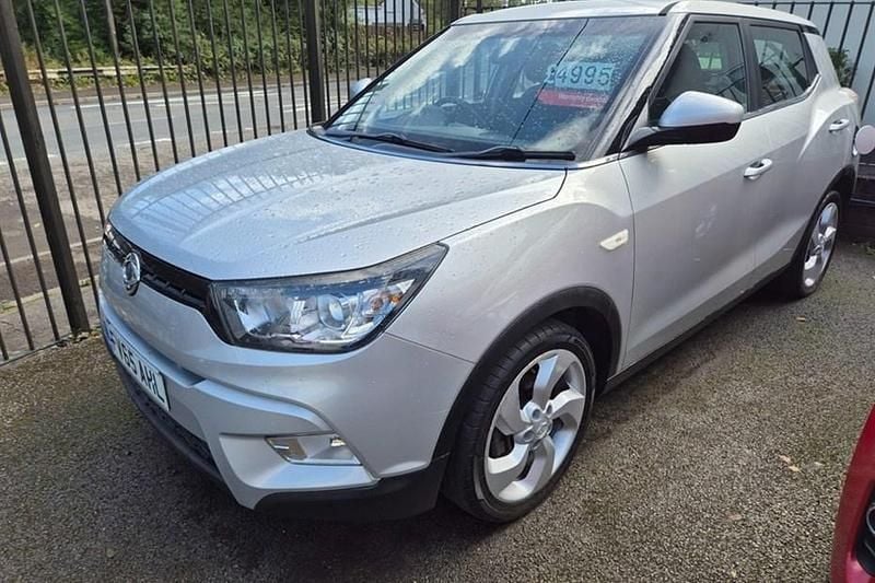 Used 2015 Ssangyong / KGM Tivoli SUV | £4,995 - Image 1/1