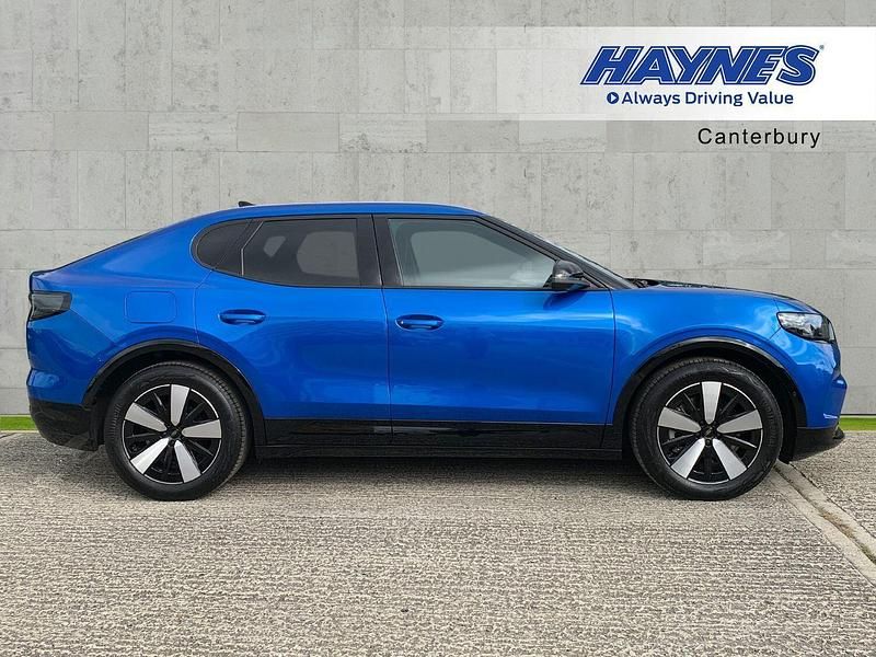 Used Ford Capri Extended Range 250 kW (340 HP) 2024 Blue Hatchback