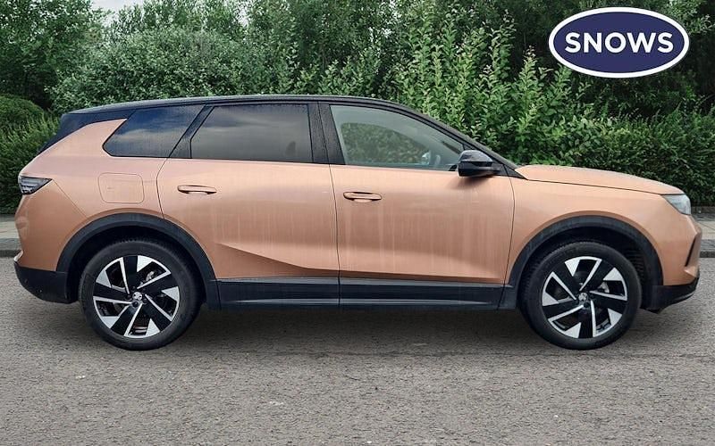 Used Vauxhall Grandland X Ultimate 136 HP (100 kW) 2024 Brown SUV