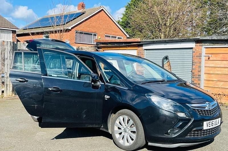 Used Vauxhall Zafira Tourer Elite 2016 MPV
