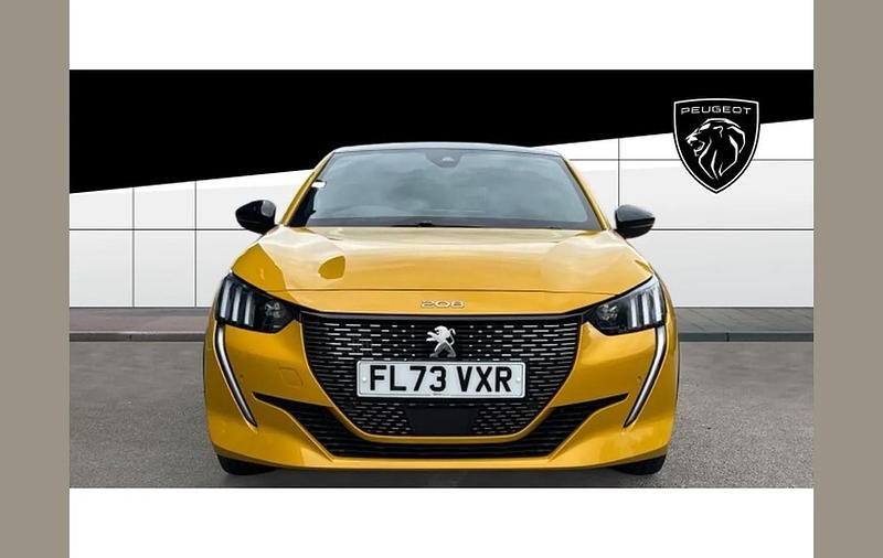 Used Peugeot 208 GTi 129 HP (94 kW) 2023 Yellow Hatchback