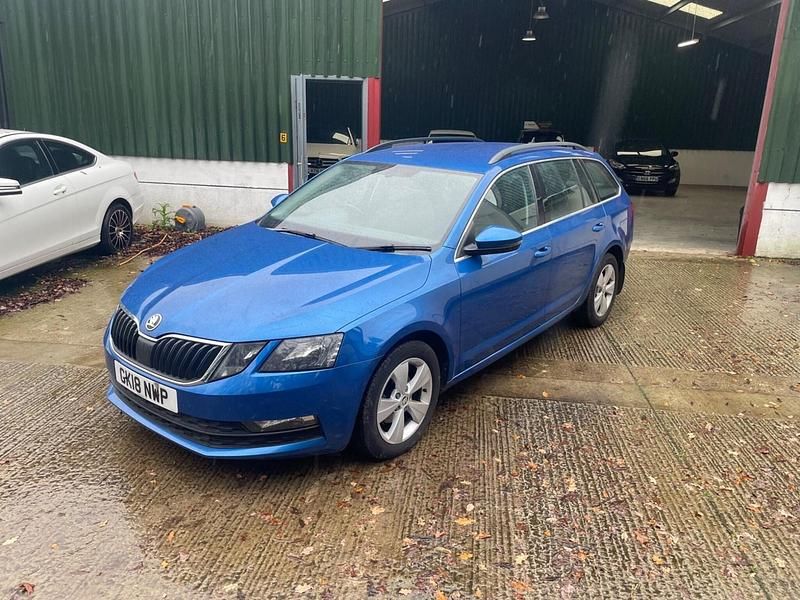 Blue Used 2018 Skoda Octavia SE Technology Estate | £8,295 (Good price) - Image 1/4