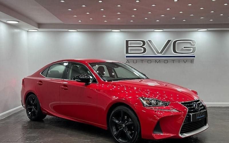 Used Lexus IS300h 223 HP (164 kW) 2020 Sedan