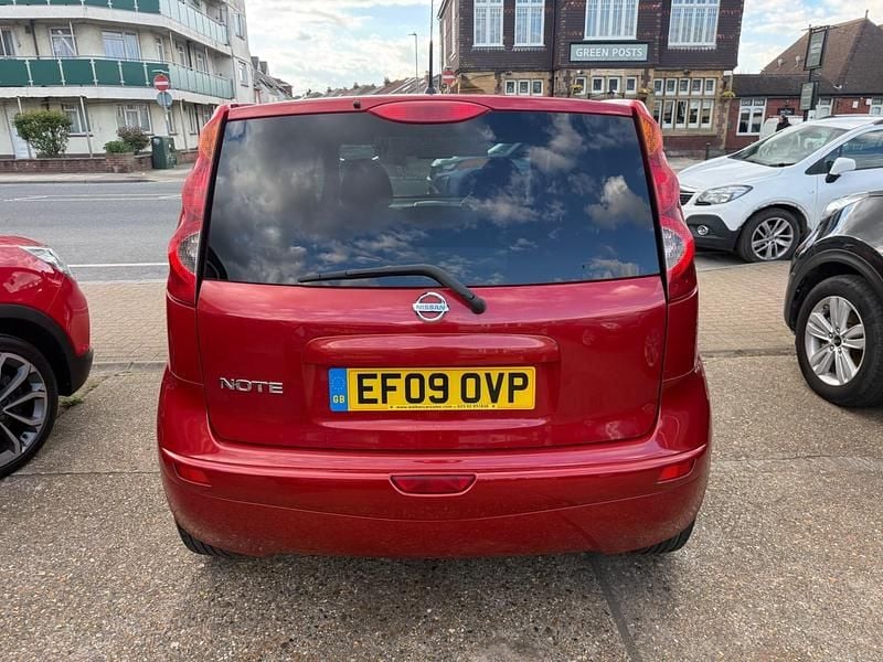 Used Nissan Note N-TEC 110 HP (80 kW) 2009 Red Hatchback