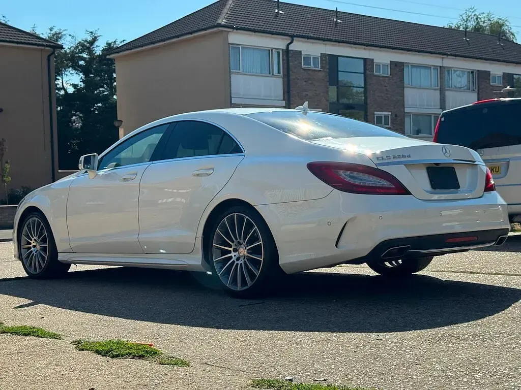 Used Mercedes CLS220 AMG line 2016 White Coupe