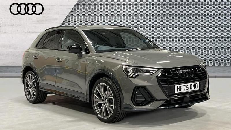 New Audi Q3 Black Edition 150 HP (110 kW) 2025 Grey SUV