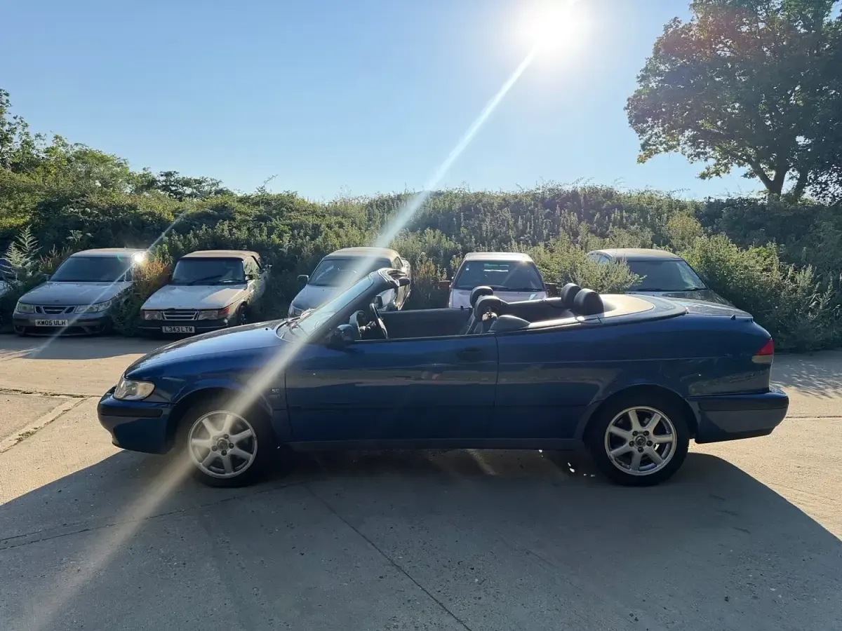 Used Saab 9-3 2000 Blue Cabriolet