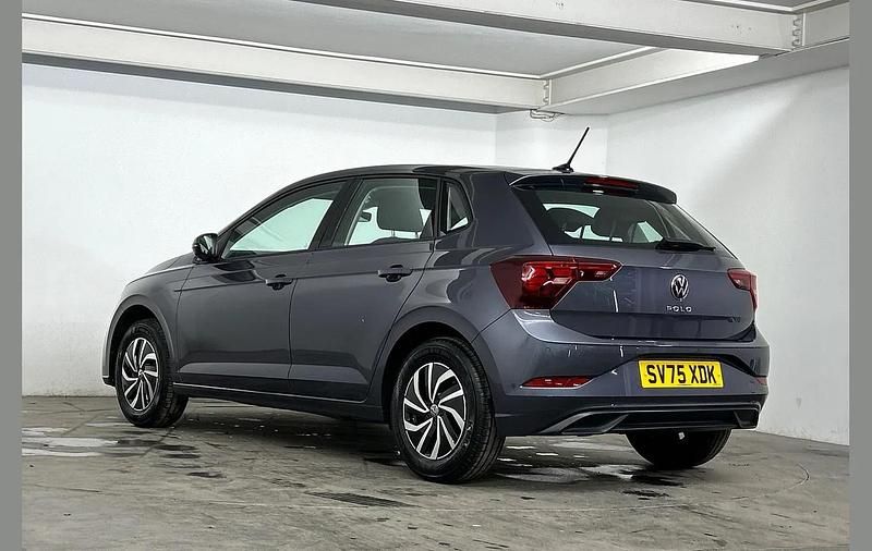 Used VW Polo Life 94 HP (69 kW) 2025 Grey Hatchback