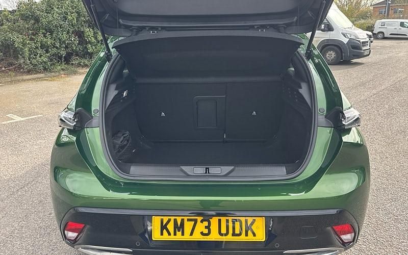 Used Peugeot 308 GTi 131 HP (96 kW) 2024 Hatchback