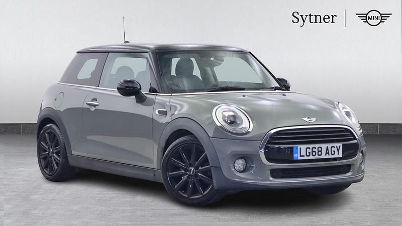 Used Mini Cooper Hatch 134 HP (98 kW) 2018 Grey Hatchback