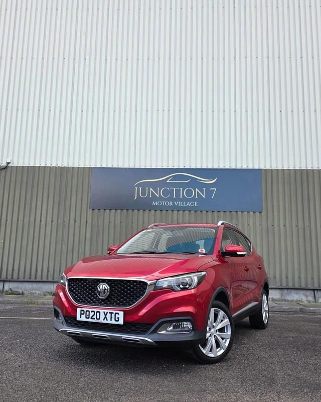 Used MG ZS Excite 111 HP (81 kW) 2020 Red SUV