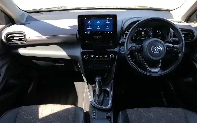 Used Toyota Yaris Hybrid 116 HP (85 kW) 2025 Estate