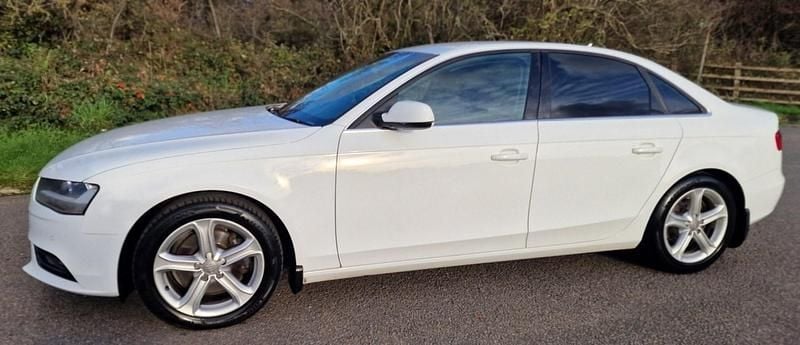 Used Audi A4 Performance 177 HP (130 kW) 2012 White Sedan