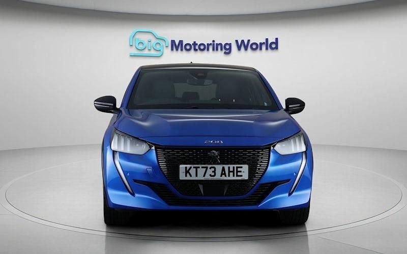 Used Peugeot 208 GT 102 HP (75 kW) 2023 Blue Hatchback