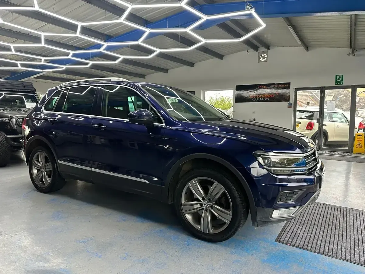 Used VW Tiguan SEL 200 HP (147 kW) 2016 Blue SUV