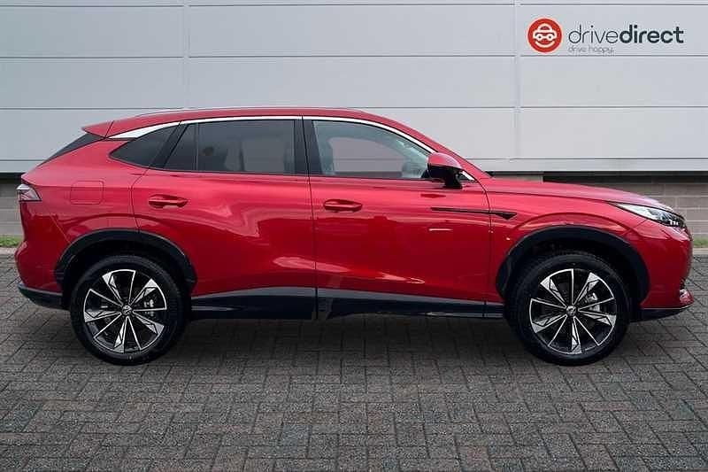 Used MG HS SE 2025 Red SUV