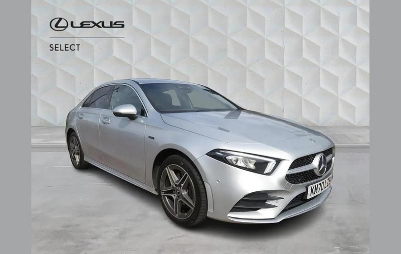 Used Mercedes A250 AMG Line Premium 214 HP (157 kW) 2020 Silver Sedan