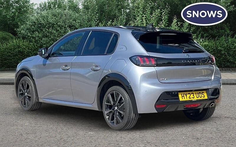 Second-hand Peugeot 208 GT 102 CP (75 kW) 2023 Gri Hatchback