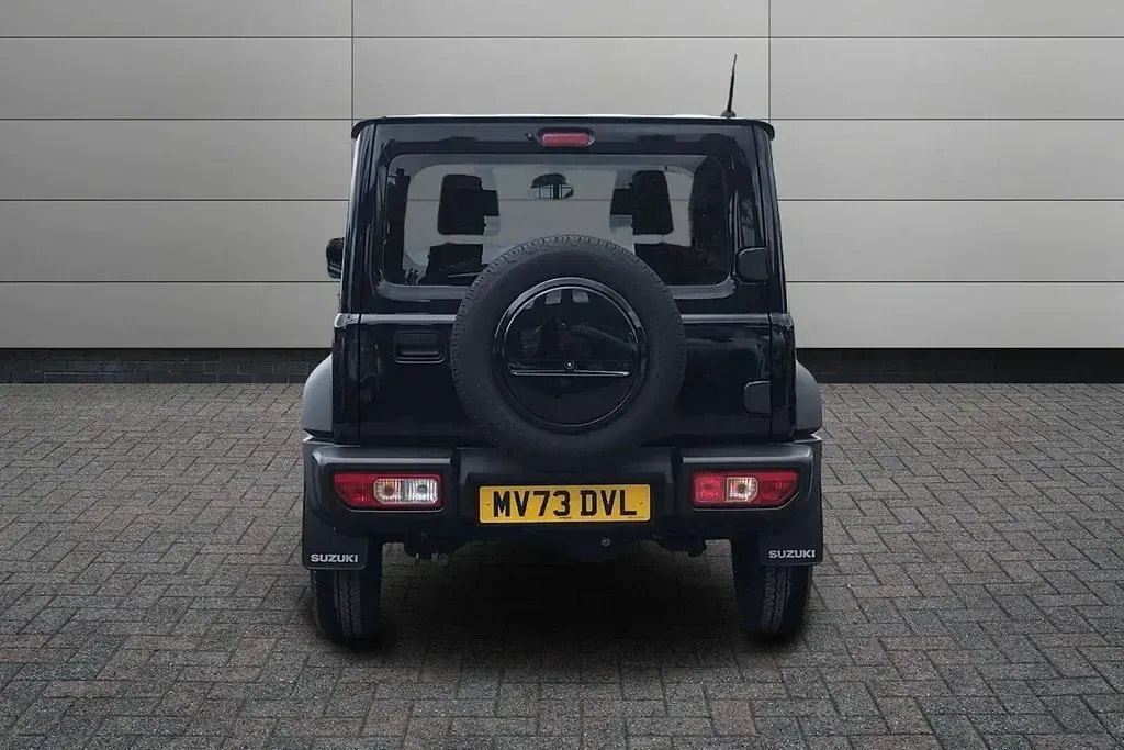 Usado Suzuki Jimny 2023 Preto SUV