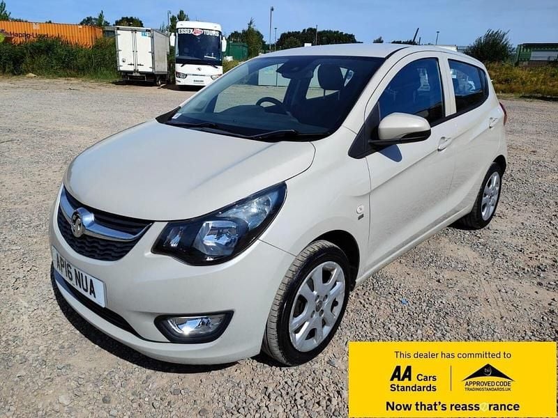 Used Vauxhall Viva 75 HP (55 kW) 2016 Grey Hatchback