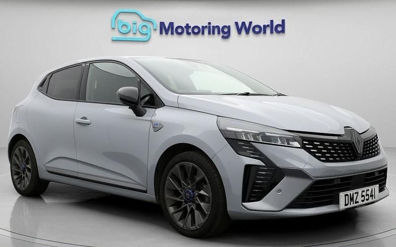 Used Renault Clio V Esprit Alpine 143 HP (105 kW) 2024 Grey Hatchback