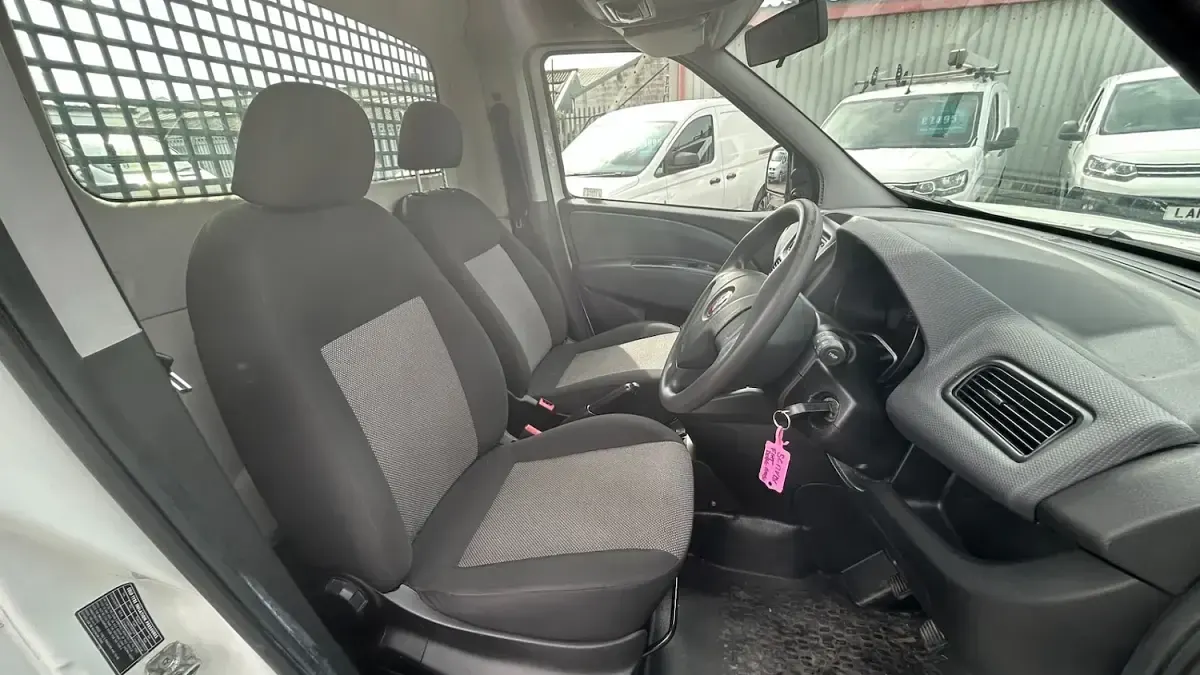 Used Fiat Doblò 2017 White MPV