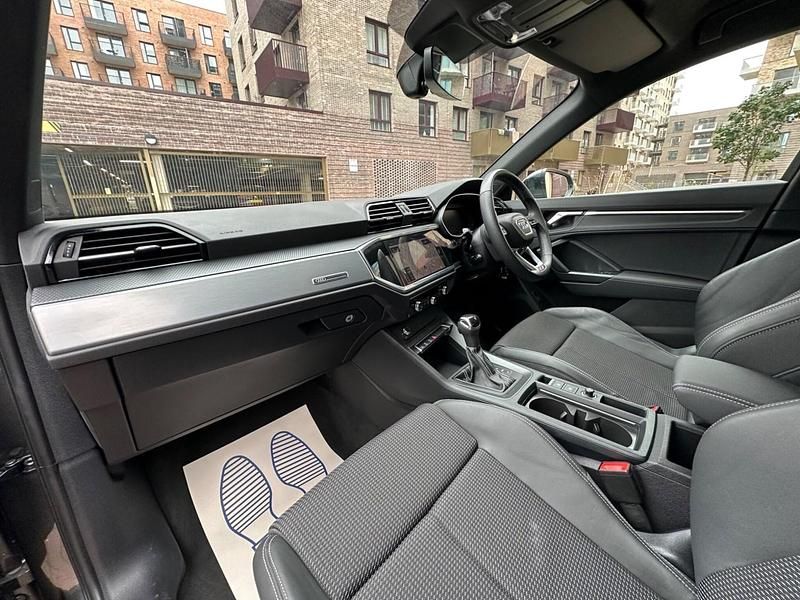 Usado Audi Q3 S-Line 2023 Cinzento SUV