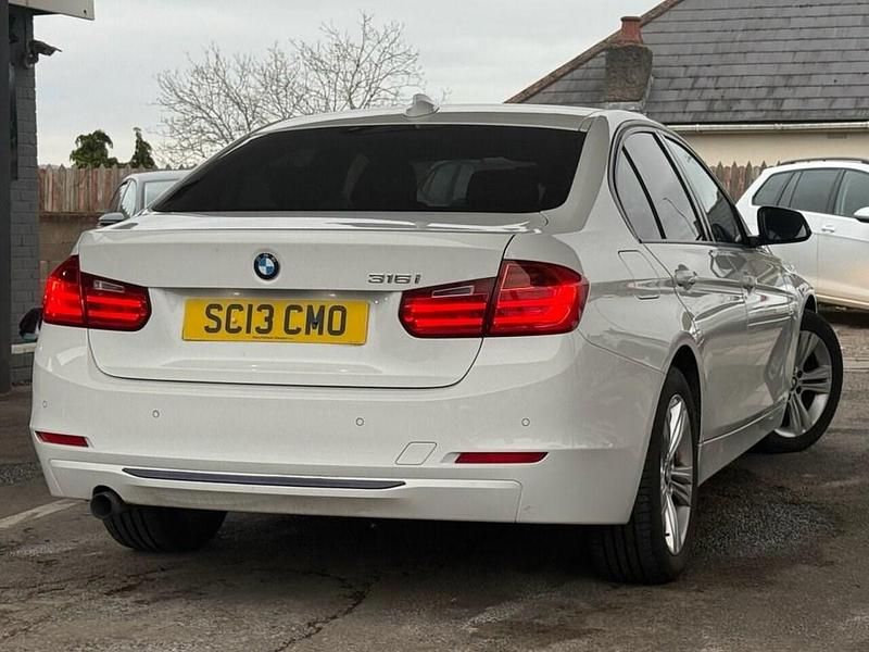Used BMW 316 Sport Line 136 HP (100 kW) 2013 White Sedan