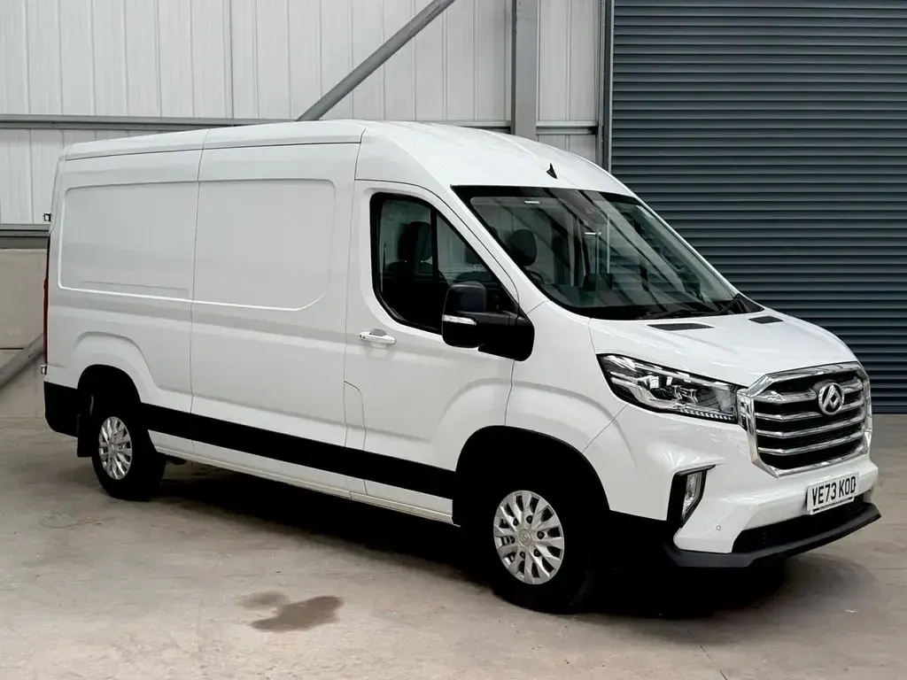 Used Maxus V90 163 HP (119 kW) 2024 White Van