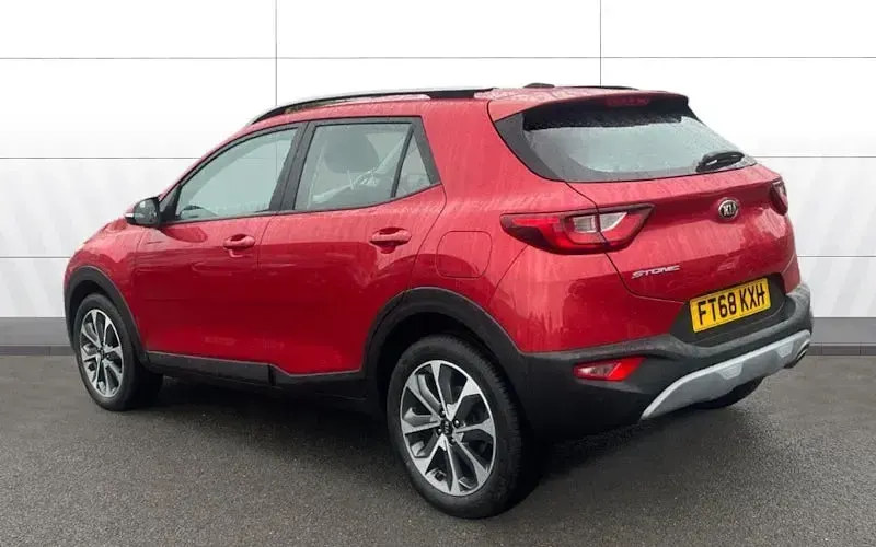 Used Kia Stonic 100 HP (73 kW) 2019 Red SUV