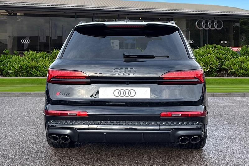 New Audi SQ7 Black Edition 507 HP (372 kW) 2026 Black SUV