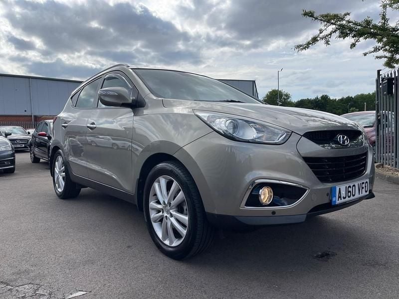 Silver Used 2011 Hyundai ix35 Premium SUV | £2,799 (Fair price) - Image 1/4