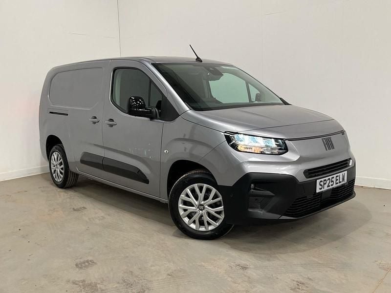 Grey New 2025 Fiat Doblò MPV | £22,495 - Image 1/4