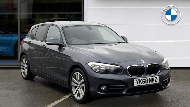 Used BMW 118 Sport Line 134 HP (98 kW) 2018 Grey Hatchback